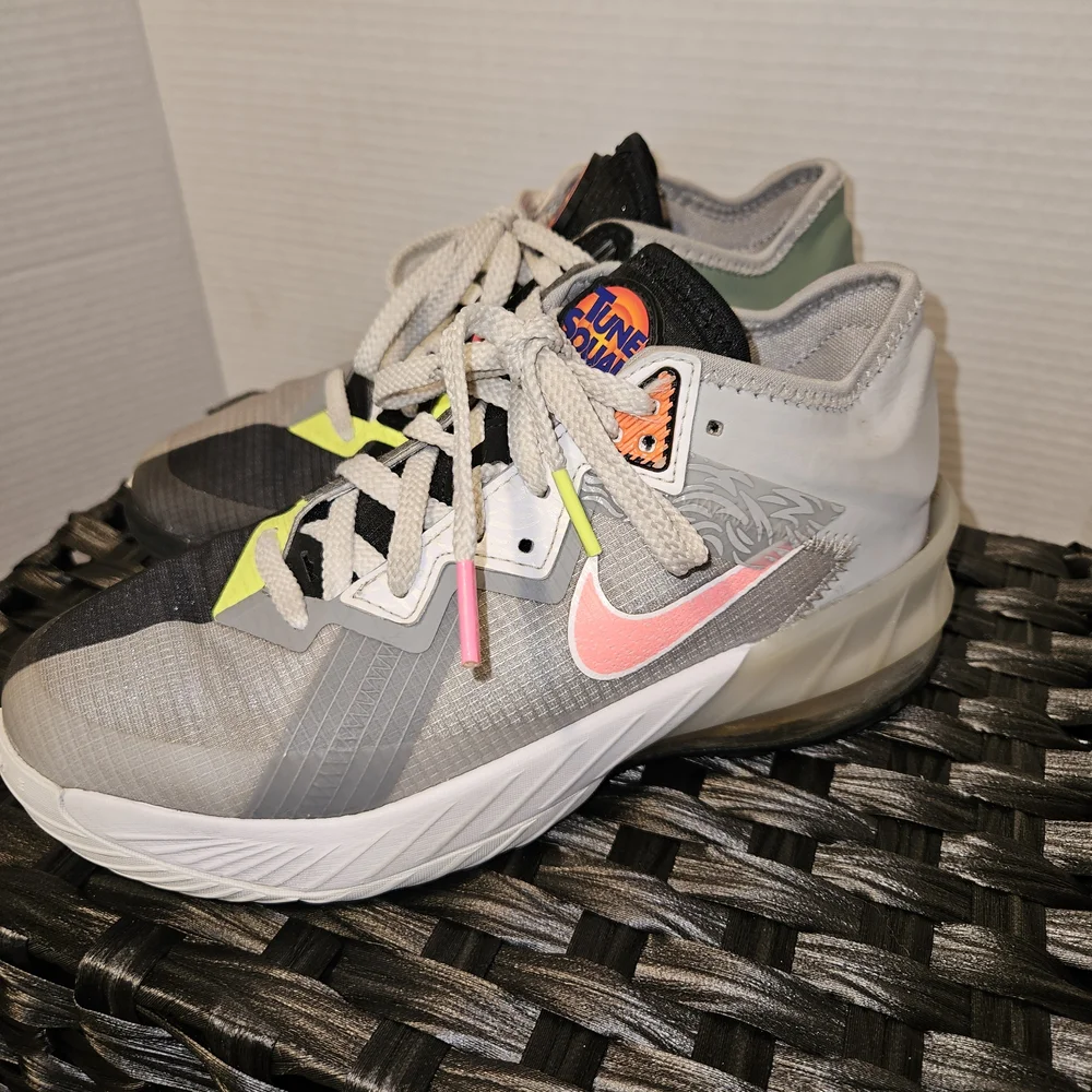 Nike Kids' Multicolor Sneakers with Pink and Yellow Accents Tune Squad Sz 4.5Y
